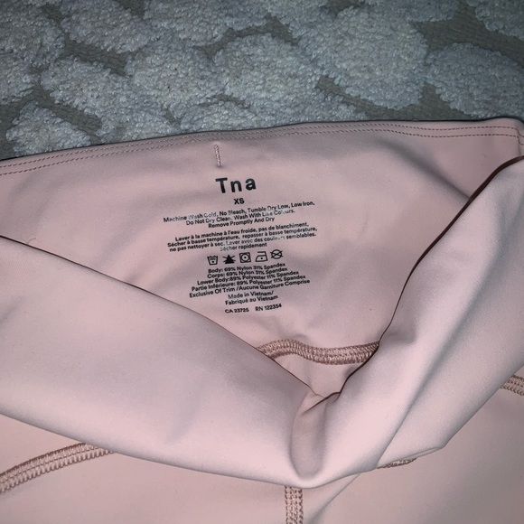 ARITZIA/TNA ATMOSPHERE LEGGINGS - Picture 5 of 5